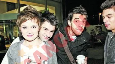 Sunt foarte, foarte.... misto, misto... impreuna