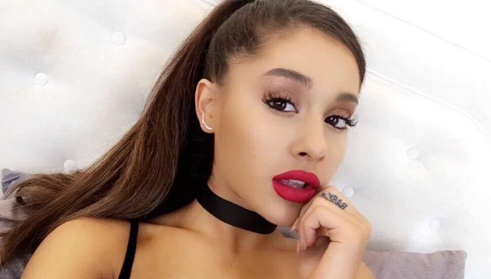 Ariana Grande, mesaj emoționant la un an de la atentatul de pe Manchester Arena
