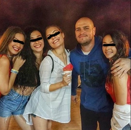 BRomania, alături de câteva fane la Neversea