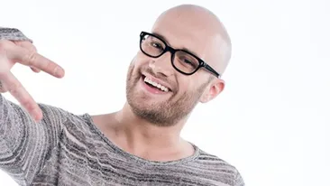 Imaginile pe care nu te asteptai sa le vezi! Mihai Bendeac s-a fotografiat gol la dus si a publicat pozele pe net!