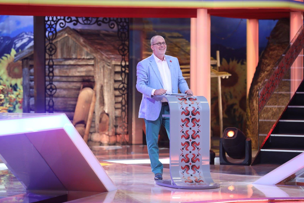 Cum arată soția lui Florin Busuioc! Liliana este actriță și i-a dăruit două fete prezentatorului de la Pro TV