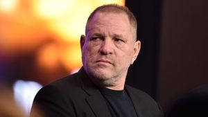 HARVEY WEINSTEIN, producătorul acuzat de ANGELINA JOLIE că a hărţuit-o sexual, va fi anchetat!