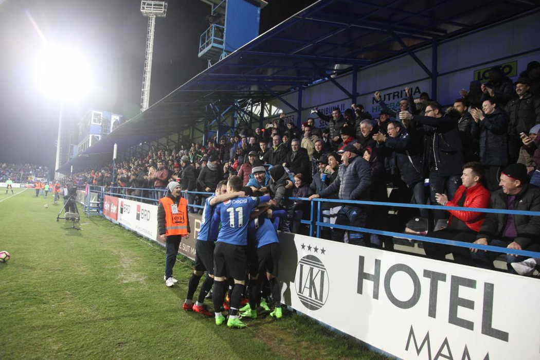 Bucurie imensă la Ovidiu, unde Viitorul a învins cu 4-1 pe Dinamo