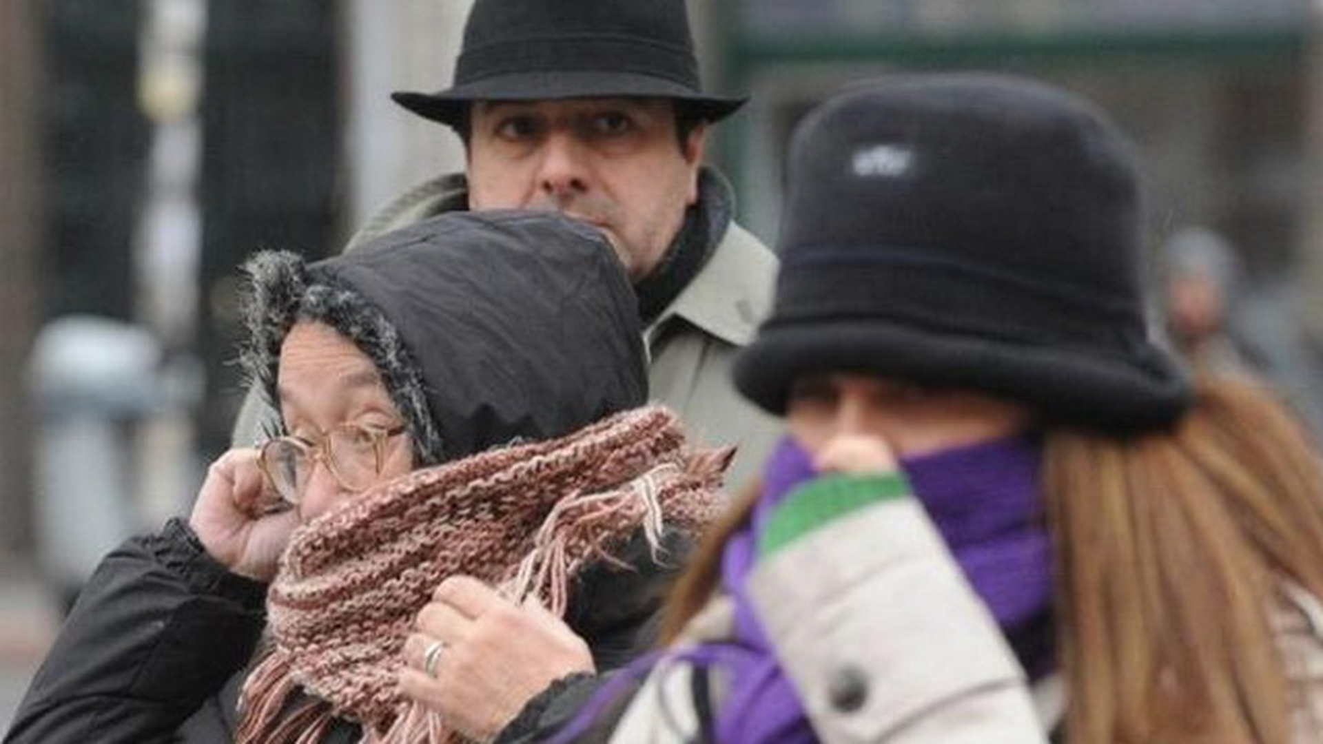 Vreme inchisa, ceata si burnita! Vezi cum va fi vremea in weekend