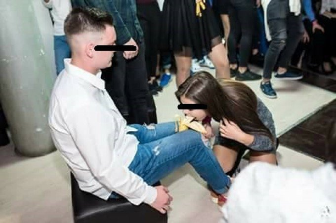 BOMBĂ ÎN SCANDALUL SEXUAL BANANA! Nimeni nu a observat un detaliu al scenelor explozive