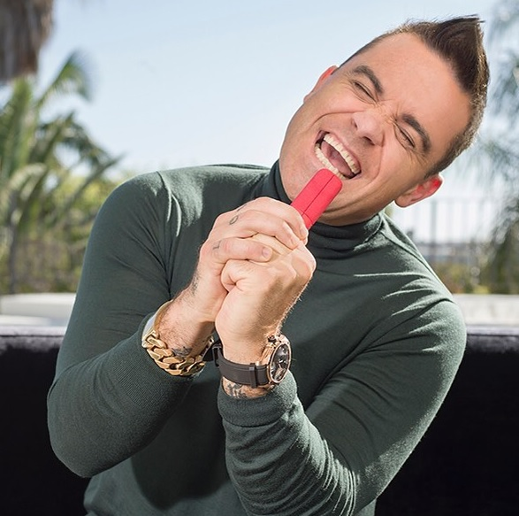 Soția lui Robbie Williams i-a făcut cadou artistului o plantație întreagă de marijuana