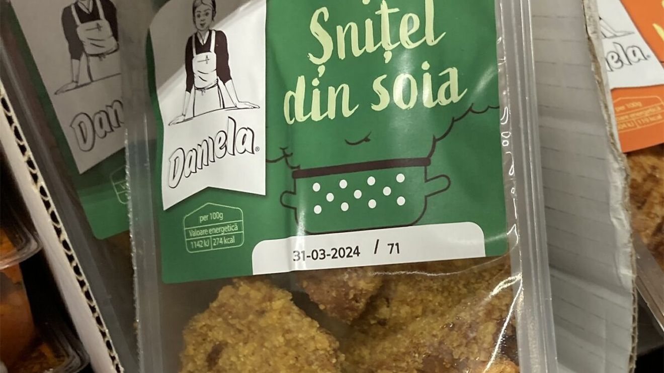 Ce mănânci, de fapt, când cumperi un șnițel de post din supermarketurile Kaufland din România