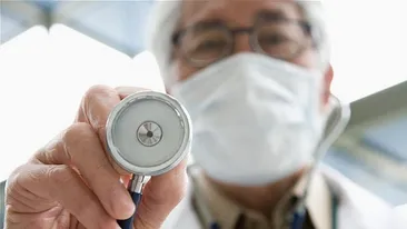 SOCANT! Ce au gasit medicii in corpul unui barbat care se plangea de dureri de BURTA! Nu mai vazusera asa ceva!