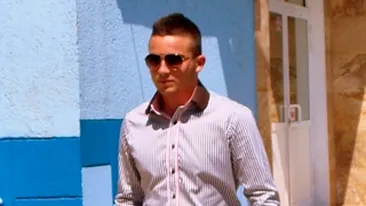 Student in primul an, Raducu Mazare a dat de greu in Anglia.  Merge cu metroul si s-a mutat din campus