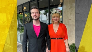 Fostul iubit al Cristinei Cioran a ajuns în pragul disperării! Alex imploră încă o șansă și o cere în căsătorie pe actriță prin intermediul CANCAN.RO: “Fac orice, o iubesc atât de mult”