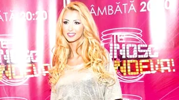 Andreea Balan, din nou prost imbracata. A gresit aproape tot la tinuta cu care a aparut la un eveniment monden!