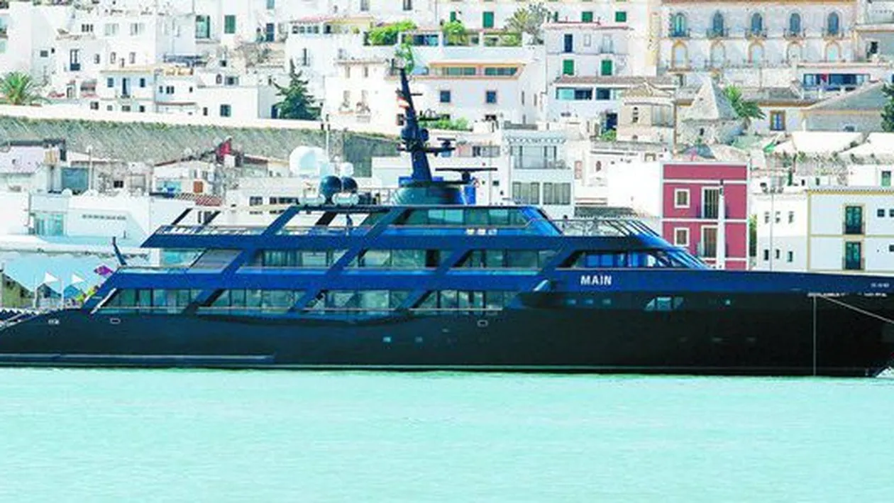 Si-a luat iaht de 40 de milioane de euro
