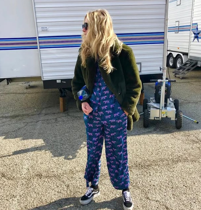 Cu cine se iubește Sebastian Stan. Foto: Instagram / Annabelle Wallis