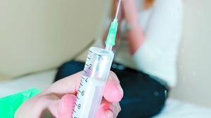 Si-a contaminat voit sotia cu HIV