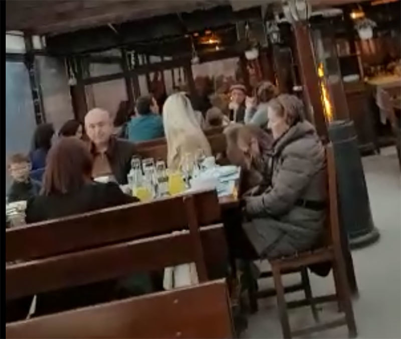 Raluca Miu se întoarce după un chelner
