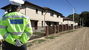 5.000 lei amendă, în 2026, pentru românii care locuiesc la curte și "uită" acest aspect estetic