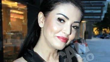 Andreea Mantea: Mi s-a rupt tocul la o nunta si l-am reparat cu flexul