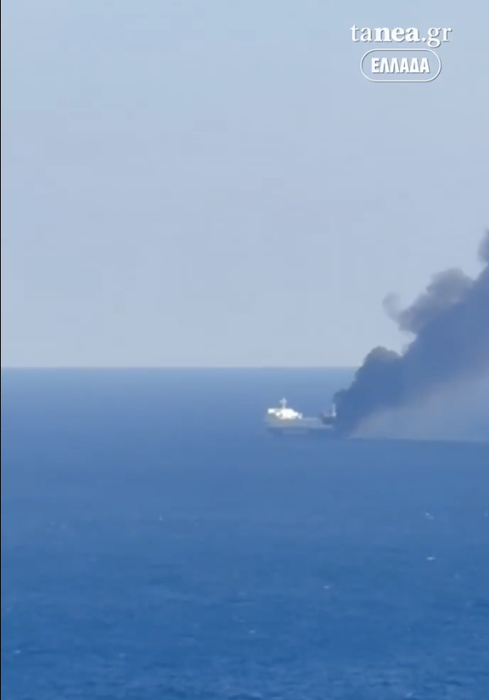 Incendiu în Mykonos/foto: social media