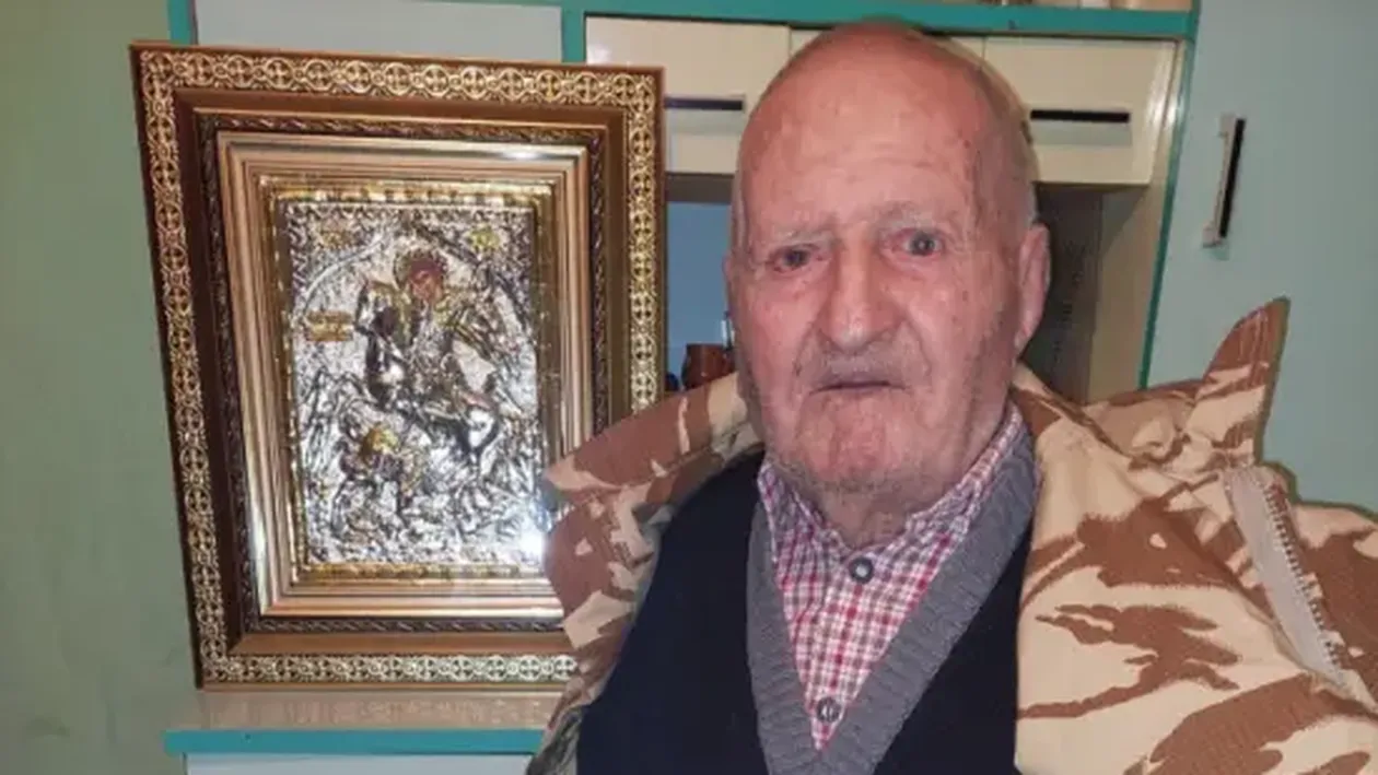 Un erou de război a fost înmormântat în mod anonim în același moment cu Ion Iliescu. Ilie Popa avea 106 ani