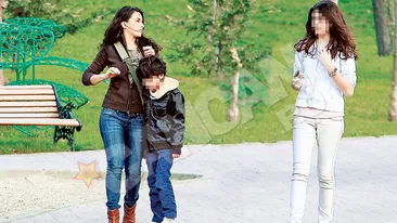 Fosta sotie a lui Madalin Ionescu a avut ambitia sa fie o studenta eminenta. Isi tara copiii cu ea la facultate