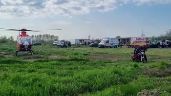 Accident grav în Călărași! Un șofer a încurcat accelerația cu frâna și a intrat într-un grup de persoane