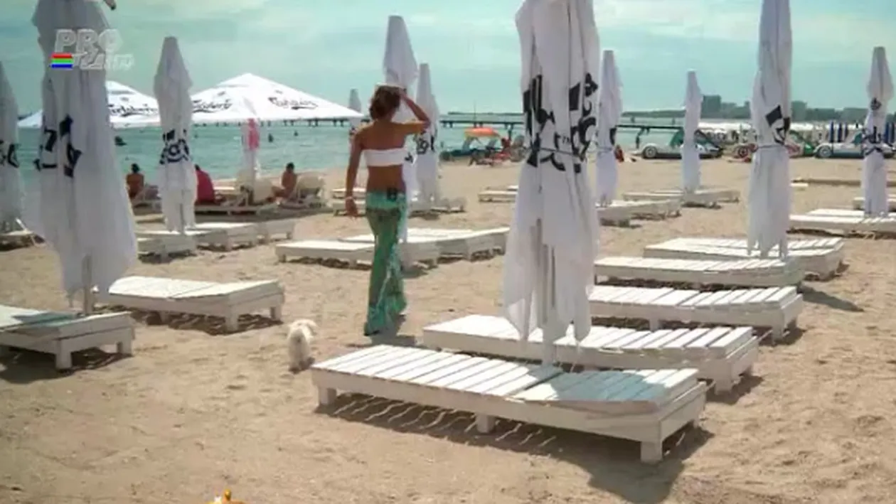 Du-te pe plajă si caută să atragi clienti! Ce a pus-o Nea Mărin pe Bianca să facă a scos-o din sărite, la Serviti, vă rog!
