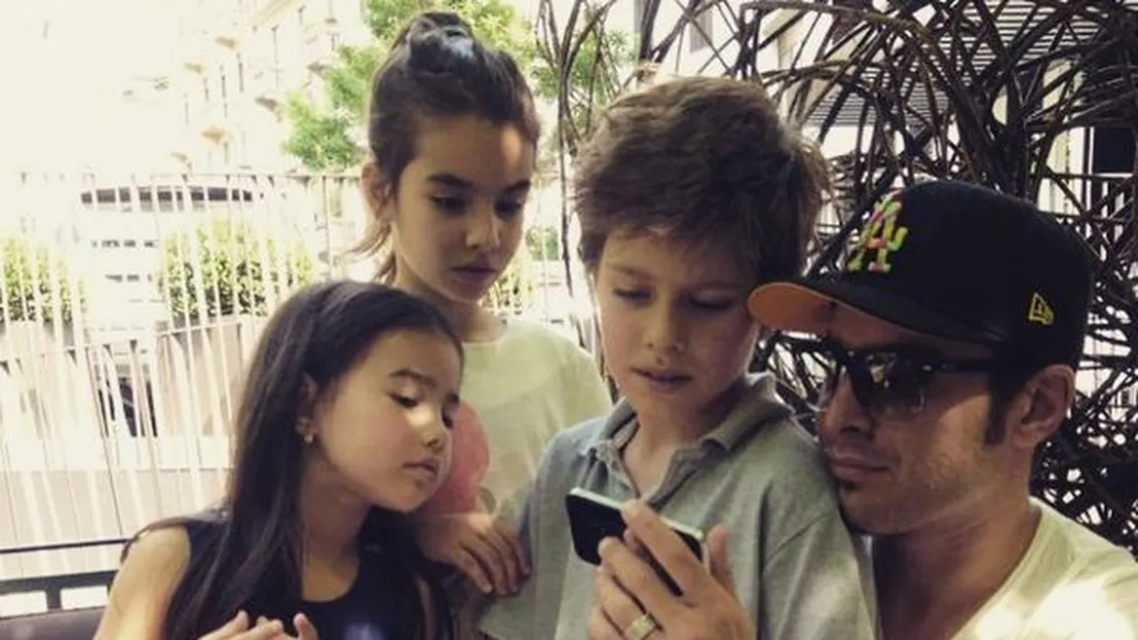 Adrian Mutu şi-a întâlnit băieţii! Mario, mesaj pentru soţia ”Briliantului” după vizita făcută frăţiorului lui