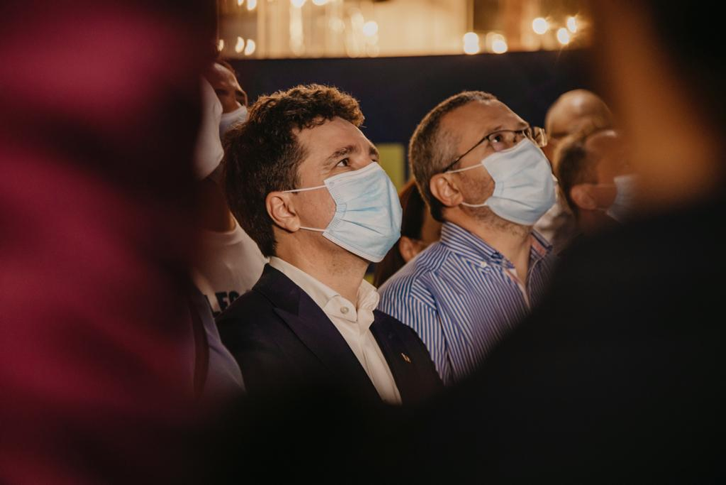 Fotografia ingenioasă pusă de Nicușor Dan pe Facebook după ce a câștigat Primăria Capitalei