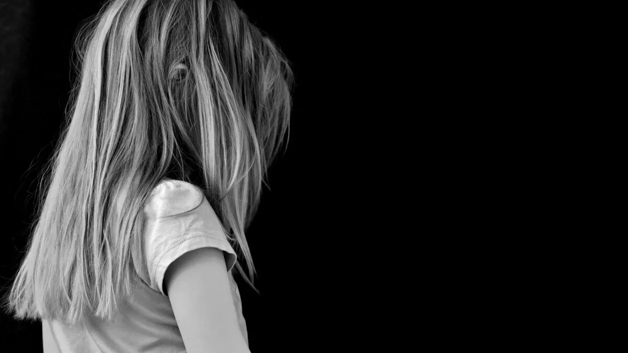 O fetiță de doar 11 ani a murit, după ce a fost diagnosticată cu o boală cumplită: „Să te văd cum îţi dai ultima suflare mi-a sfâşiat sufletul”