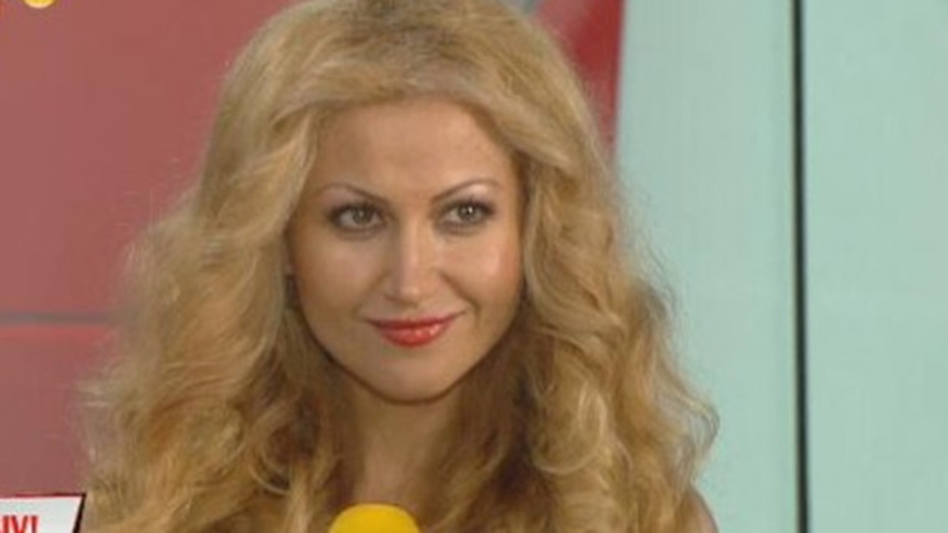 Anamaria Ferentz e foc şi pară pe Marcel Toader si pe Gabi Cristea: "O să plătească pentru tot! Nu sunt de nivelul meu"