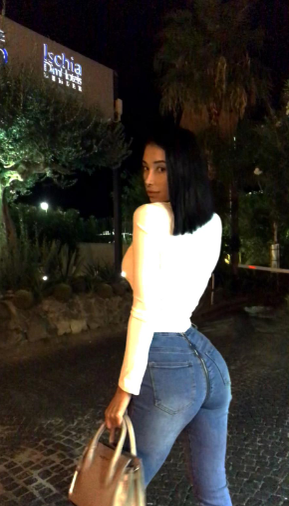 Cristina Gheorghe este noua Mădălina Ghenea! Trup perfect, manechin și actriță în Italia