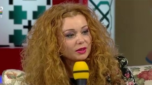 "ASTA e dovada ca eu si Bianca eram prietene foarte bune". Ce obiect care ii apartine roscatei a aratat Veronica A. Cara in direct