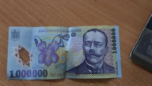Mai ai acasă vreo bancnotă de un milion de lei din 2003? Cu ce sumă uriașă de vinde acum, în 2024