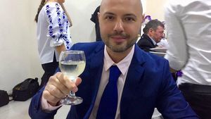 MIHAI MITOŞERU s-a îmbolnăvit grav! Care este starea de sănătate a prezentatorului