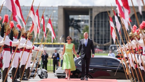 Carmen Iohannis a comis-o din nou! Mihai Albu dă verdictul, după gafa vestimentară făcută de Prima Doamnă