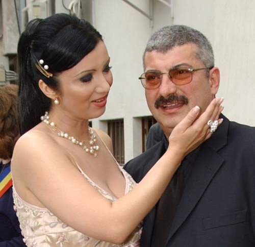 Ce mesaj are Adriana Bahmuțeanu pentru Silviu Prigoană, la 5 ani de la separere. Îl trimite la Psihiatru