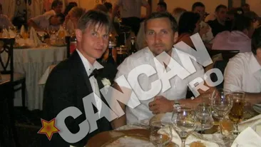 Credeati ca Razvan Simion este fratele lui Dani Otil. Iata prima poza cu adevaratul sau frate! Dorin este opusul meu! Este harnic sI priceput la toate!