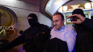 Cine este de fapt spionul contractat de primarul Nichita pentru a ii fila iubita! "Voiau sa vada daca scartaie patul"