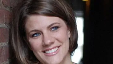 Nebunie maxima! Timp de un an de zile si-a trait viata dupa cum scrie in Biblie - si-a facut singura hainele, nu si-a atins sotul si a dormit afara! Tu ai fi in stare de asa ceva?