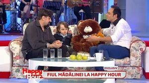 Uite ce mare si frumos a crescut fiul Madalinei Manole si a lui Petru Mircea: " E cel mai cuminte copil"
