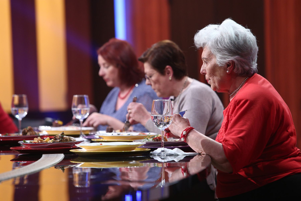 Chef Florin Dumitrescu se califică în finala sezonului special Chefi la cuțite, dedicat familiilor