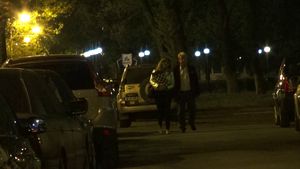 Nasul lui Columbeanu are o relatie "libera" cu sotia! A intrat cu fotomodelele intr-un hotel sub ochii ei!