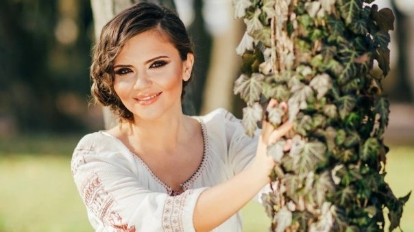 Cristina Șișcanu, criticată dur de fani după ce s-a afișat în costum de baie. Cum a reacționat vedeta