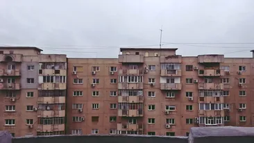 De ce se vinde un apartament cu 2 camere la prețul de doar 9.500 de euro, în acest oraș din România?