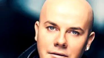 VIDEO Morris, un patinator dur! Vezi ce cap in gura i-a dat iubitei!