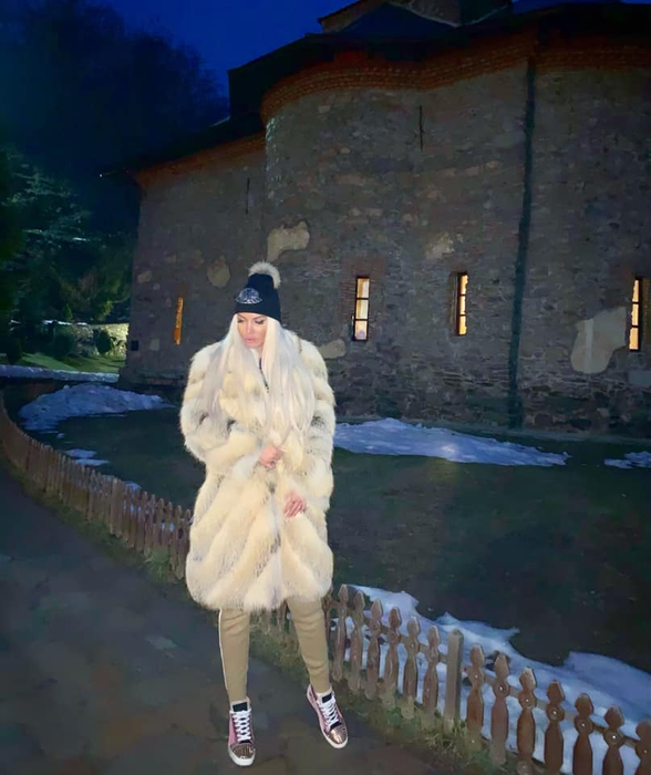 Loredana Chivu, gest rușinos (și ilegal) în public. Ce a făcut fosta asistentă TV