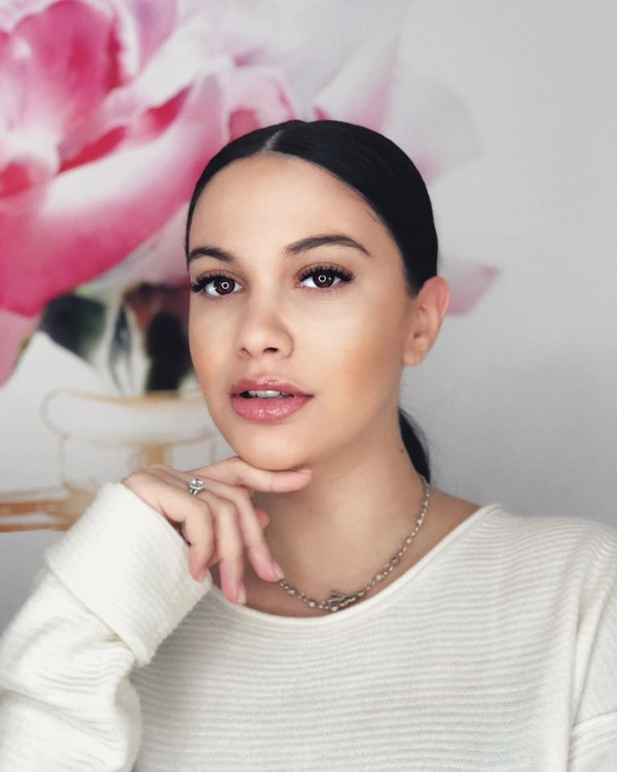 Betty Salam, revenire spectaculoasă în muzică. Lansează o melodie împreună cu tatăl ei: “Nu va fi manea”