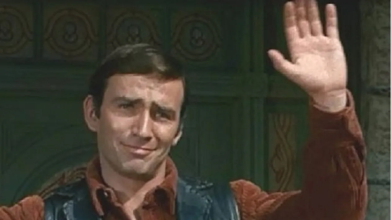 Ce tragedie! A murit actorul James Drury, un adevărat star în serialul western The Virginian. Cum l-a inspirat pe Quentin Tarantino