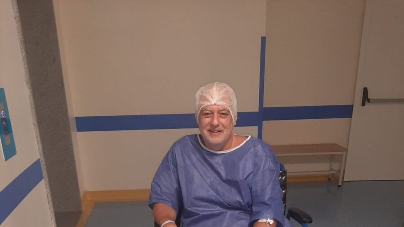 Cătălin Crișan, cu medicul lângă scenă. „A avut grijă de mine”