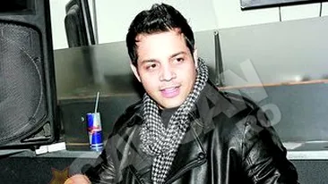 Jean de la Craiova face orice sa-si ia masina mult visata! Ar da un regat pentru un Range Rover